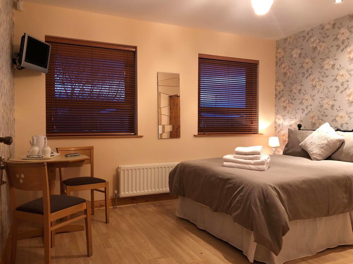 Rockhill Hospitality Bed & Breakfast Коулрейн Екстериор снимка