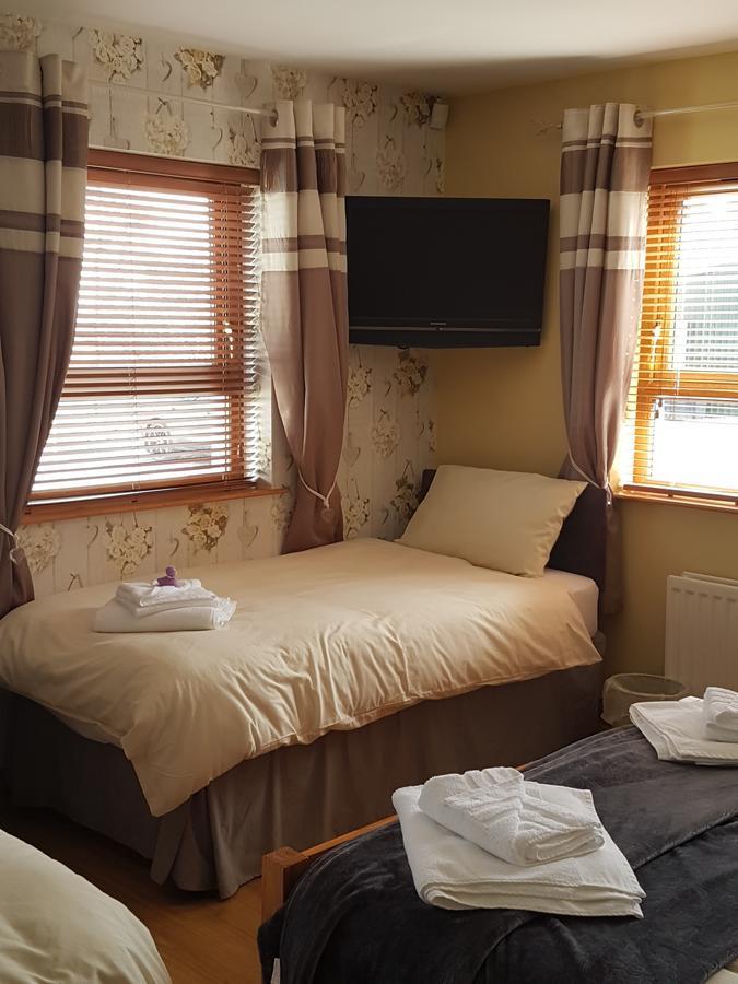 Rockhill Hospitality Bed & Breakfast Коулрейн Екстериор снимка